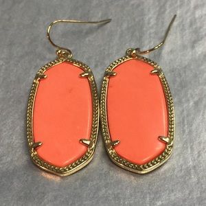 Kendra Scott Jewelry - Kendra Scott Coral Elle Earrings Kendra Scott Jewelry - Kendra Scott Coral Elle Earrings